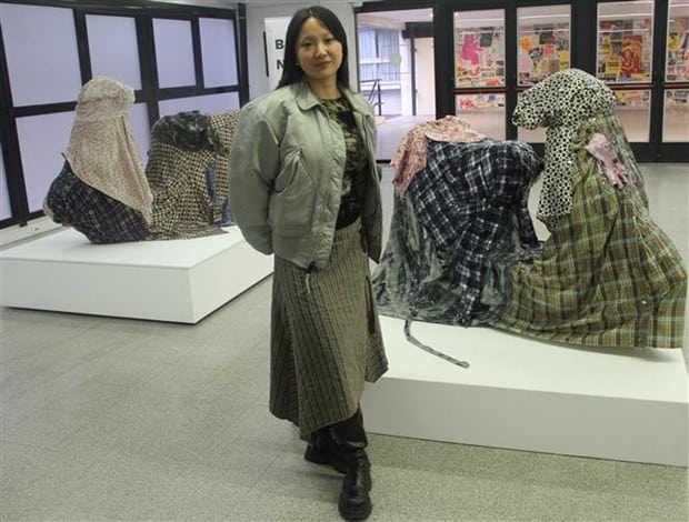 , Des photos de femmes vietnamiennes présentées lors d&rsquo;une exposition d&rsquo;art contemporain en Argentine
